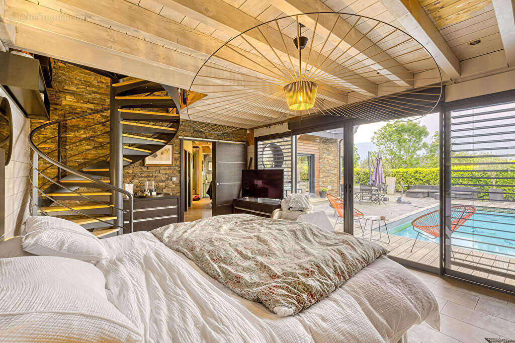 Maison contemporaine, basse consommation à Drumettaz Clarafond - photo 7