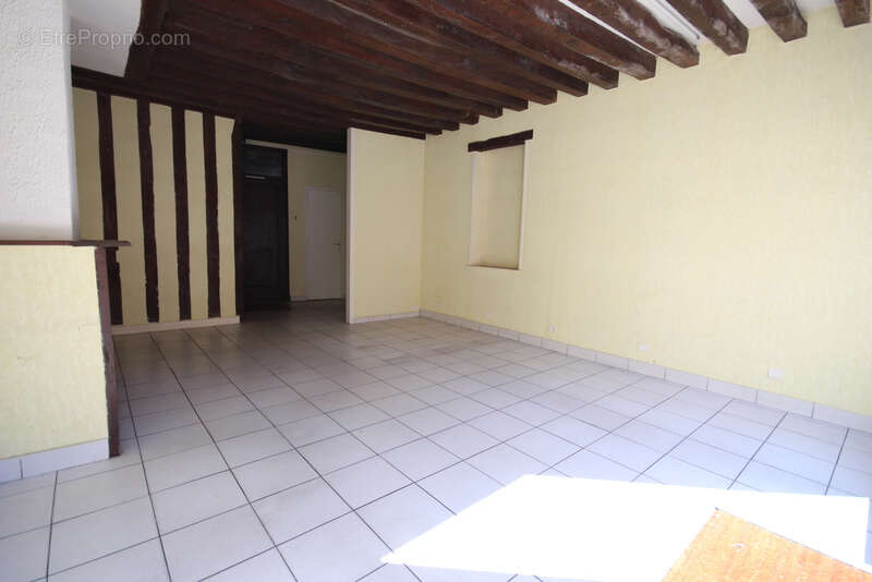 Maison à PONT-SAINTE-MAXENCE