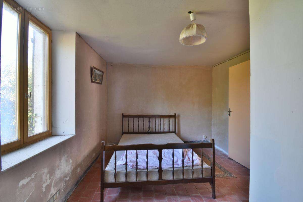 Maison  à rénover, à fort potentiel à la campagne, Montchevrier (36) - photo 5