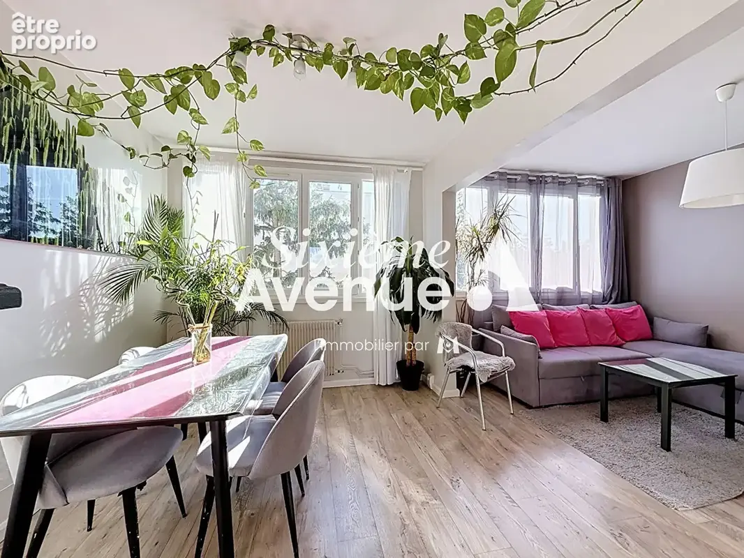 Appartement à DECINES-CHARPIEU