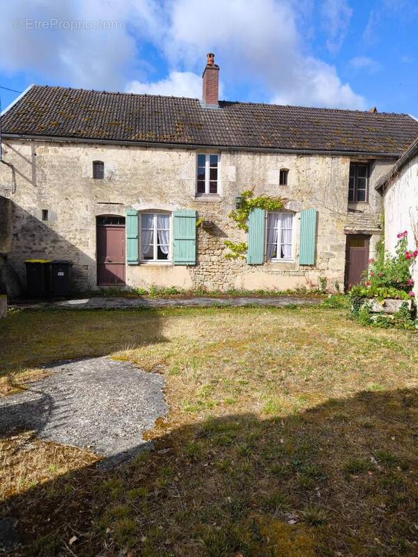 Photo 1 - Maison à BISSEY-LA-PIERRE