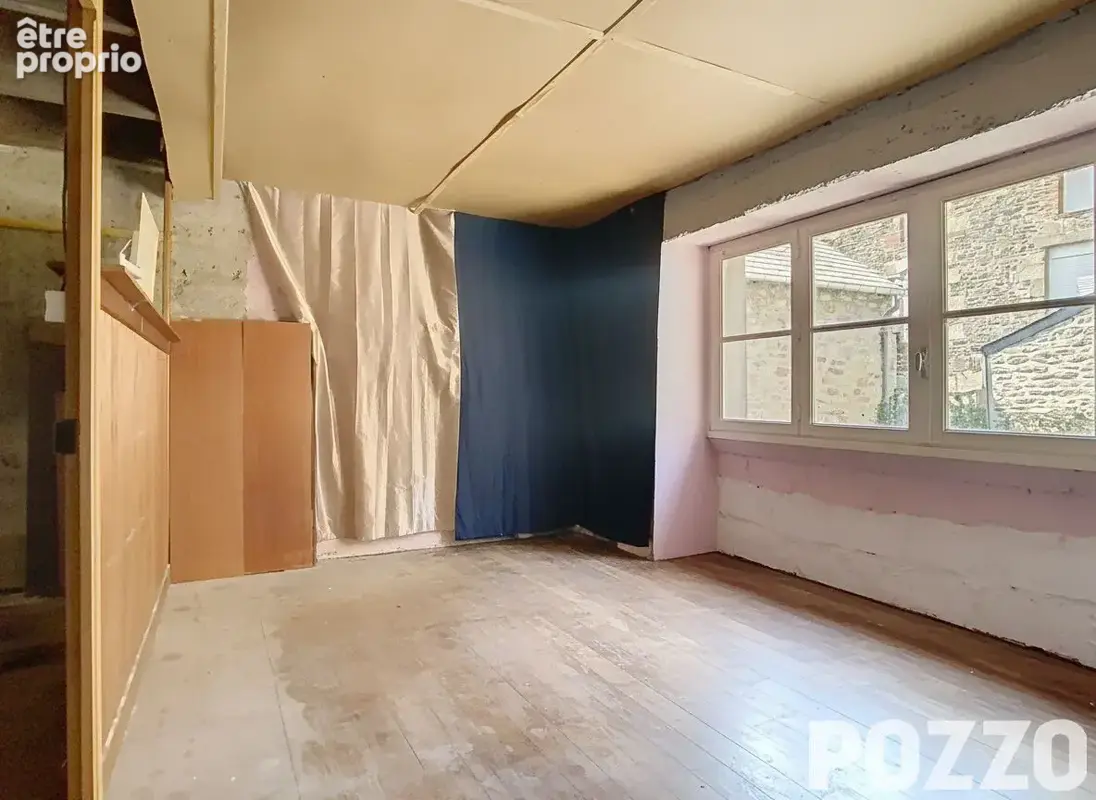 A Vendre - Val Couesnon - Immeuble 6 pièce(s) 126 m² - photo 9