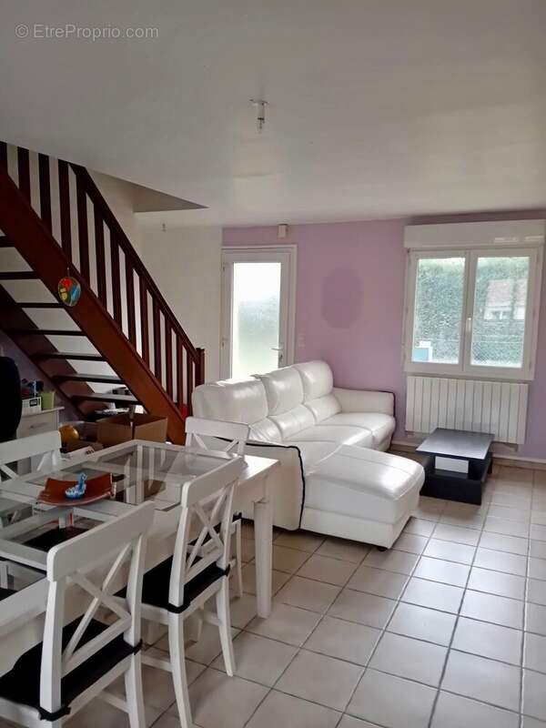 Maison à VANDRIMARE