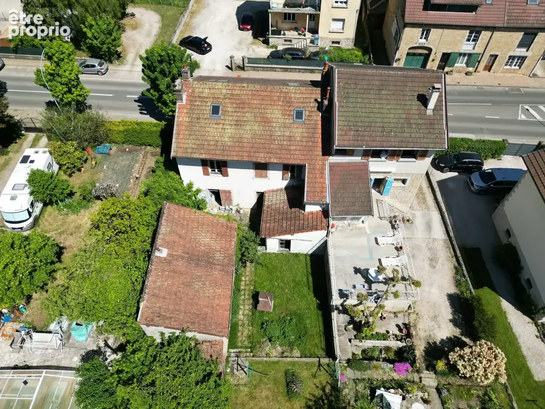 Maison 5 pièces 168 m² à vendre à Montmorot (39570) - photo 1