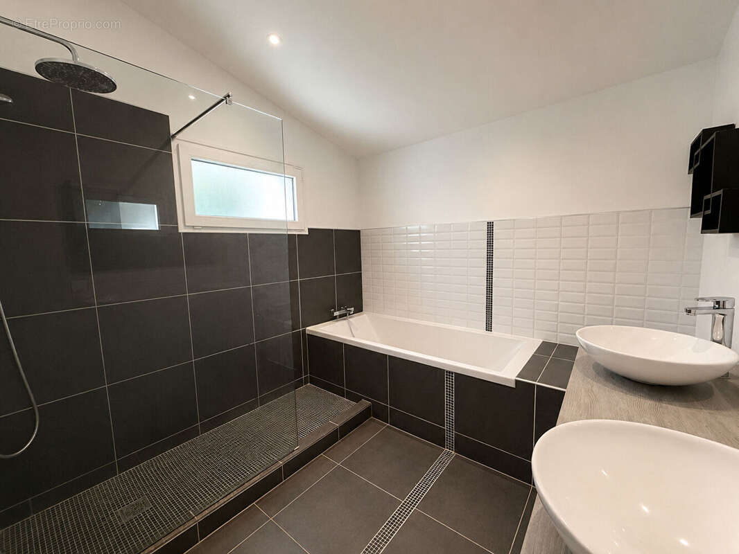 Maison Talence 4 pièce(s) 89 m2 - photo 9