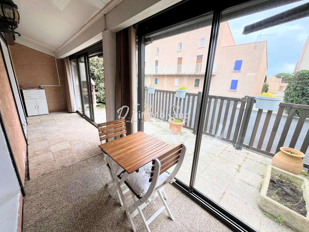 Maison 2 faces avec exterieurs et veranda - photo 2