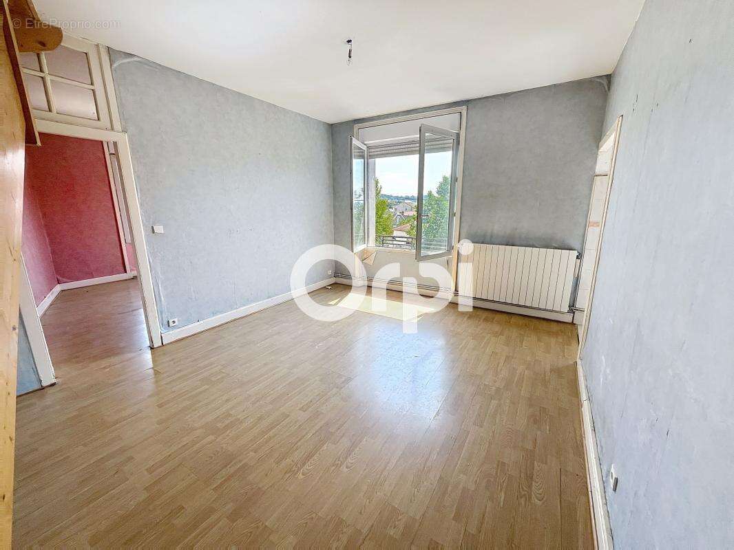 Appartement à BRIVE-LA-GAILLARDE
