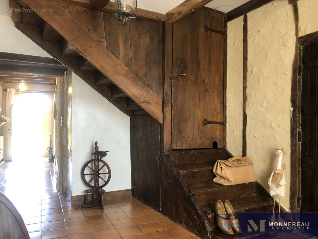 Maison à BRIE-SOUS-BARBEZIEUX