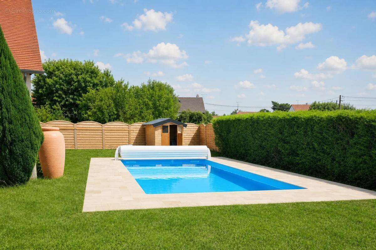 Maison de 7 pièces de 212 m² à Le Poinçonnet - photo 11