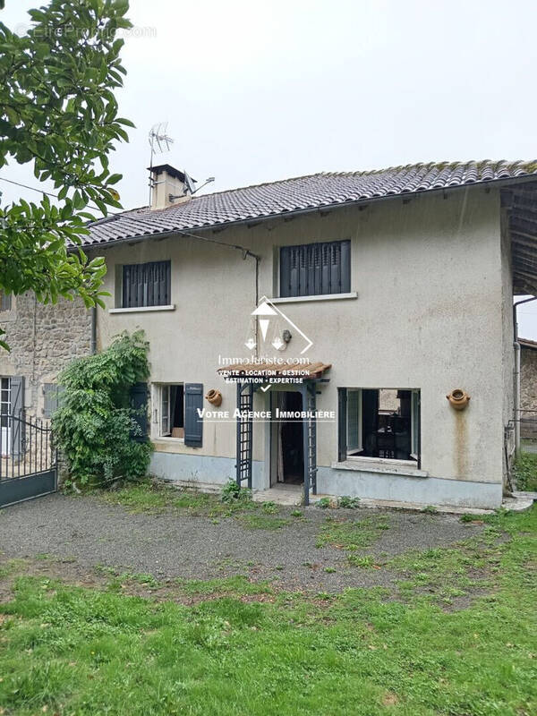 Maison à LA CHAPELLE-MONTBRANDEIX