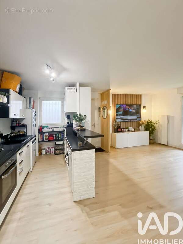 Photo 3 - Appartement à MOISSY-CRAMAYEL