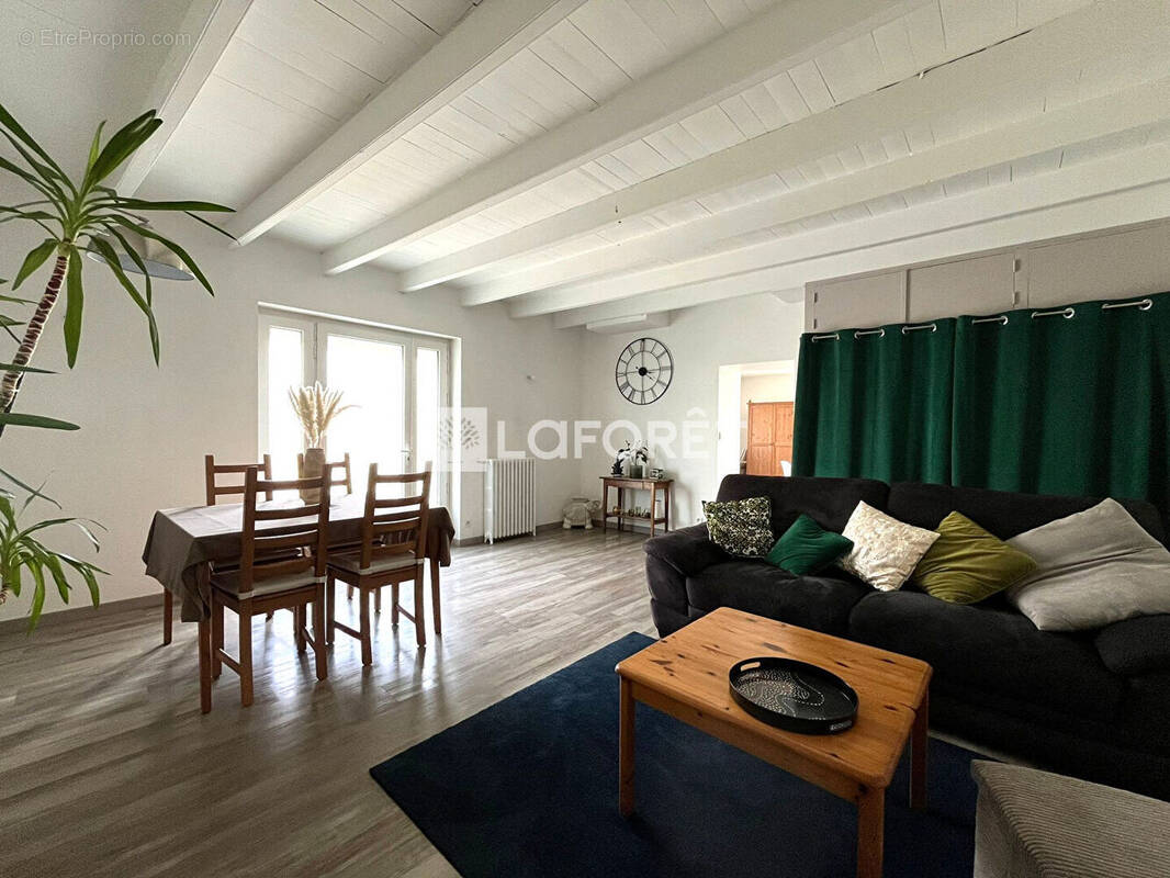 Maison à SABLONCEAUX