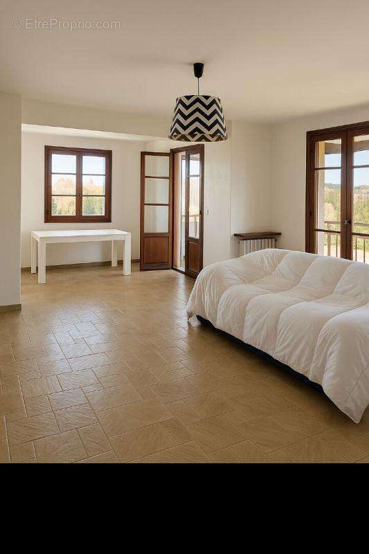 Maison à MARSEILLE-12E