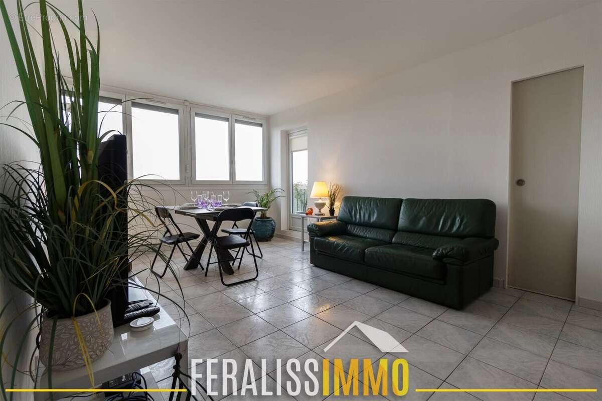 Appartement à CERGY