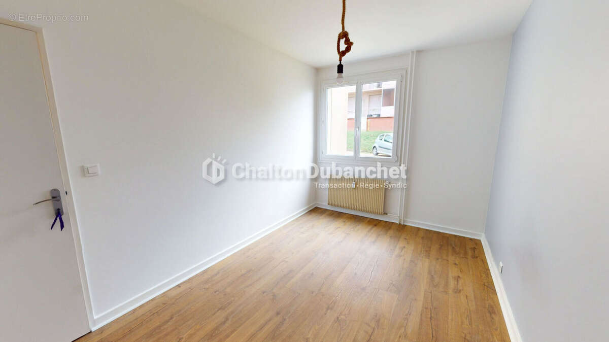 Appartement à RIORGES