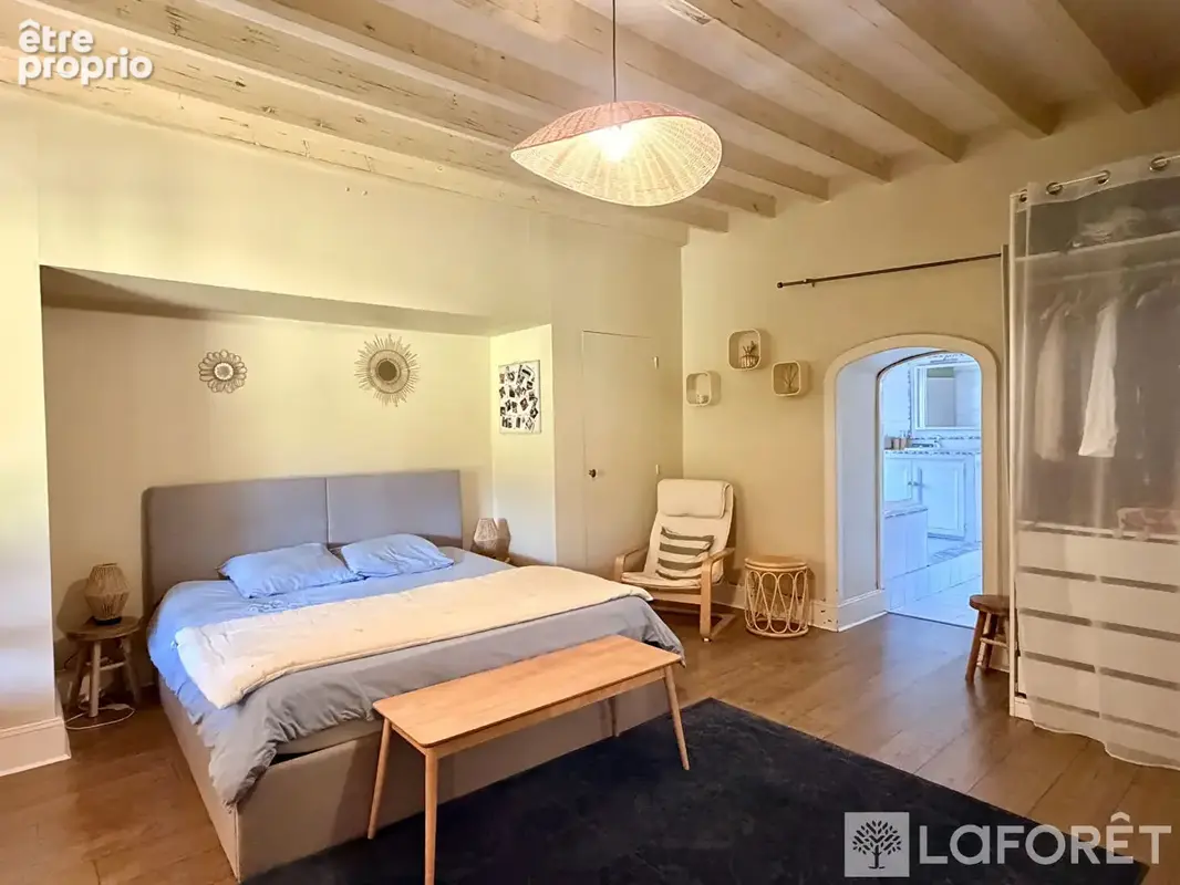 Maison de caractère avec location indépendante en supplément, piscine et 8 chambres ( 6 + 2) - photo 8