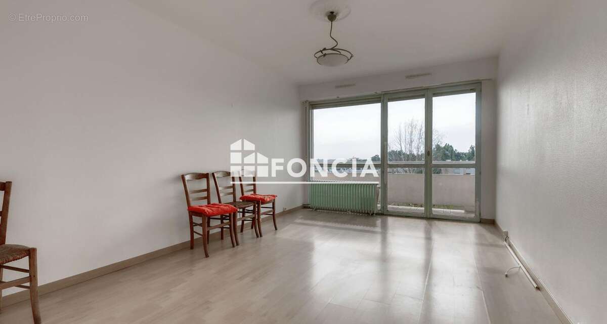 Appartement à EVRY