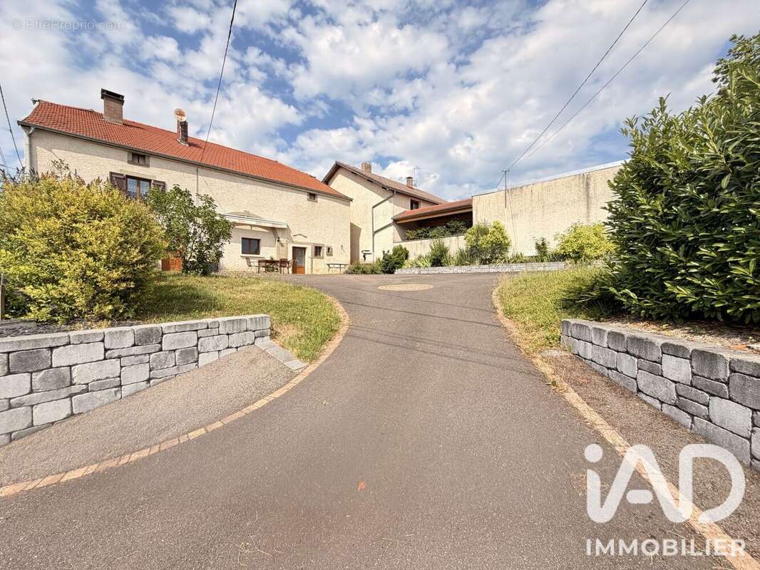 Maison 158 m² à Jasney  - photo 3