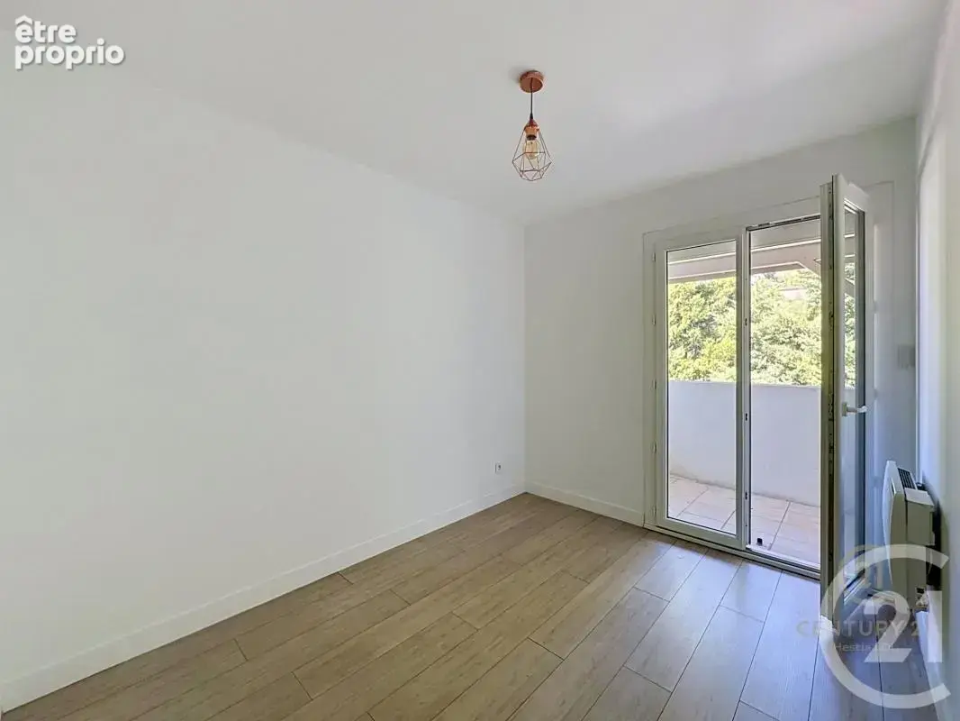 Maison 7 pièces 152 m² à vendre à Grigny (69520) - photo 14