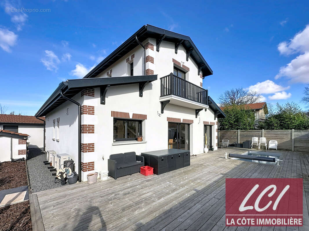 Maison à GUJAN-MESTRAS