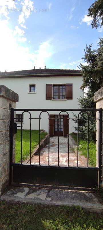 Maison à LALINDE