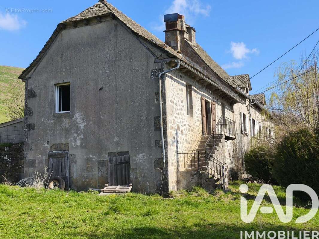 Photo 3 - Maison à MUR-DE-BARREZ
