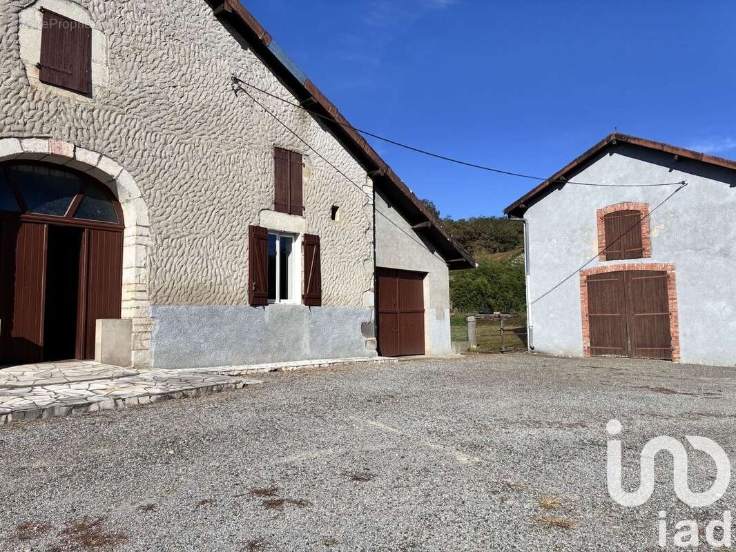 Photo 3 - Maison à LABATUT
