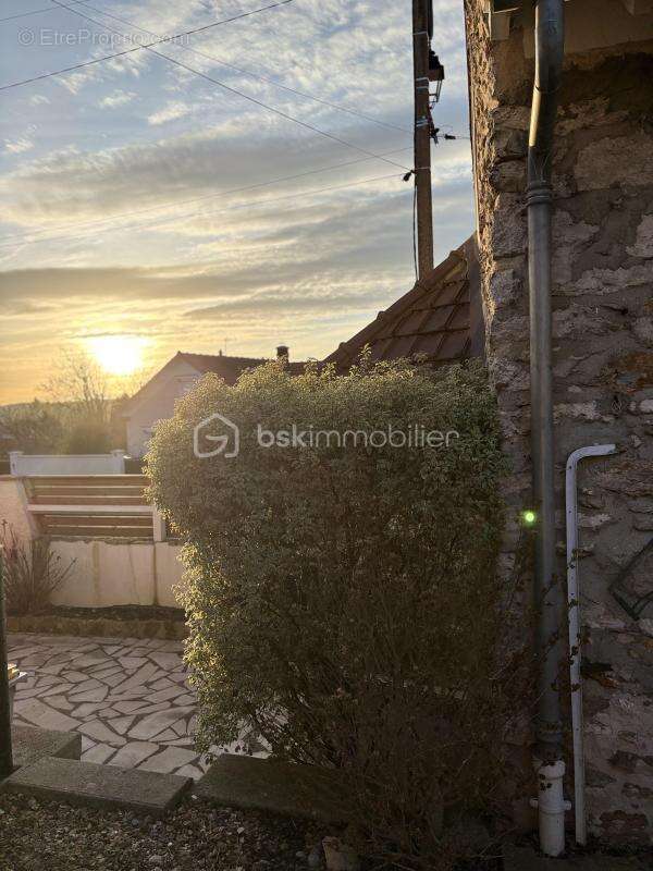 Maison à SAINTRY-SUR-SEINE