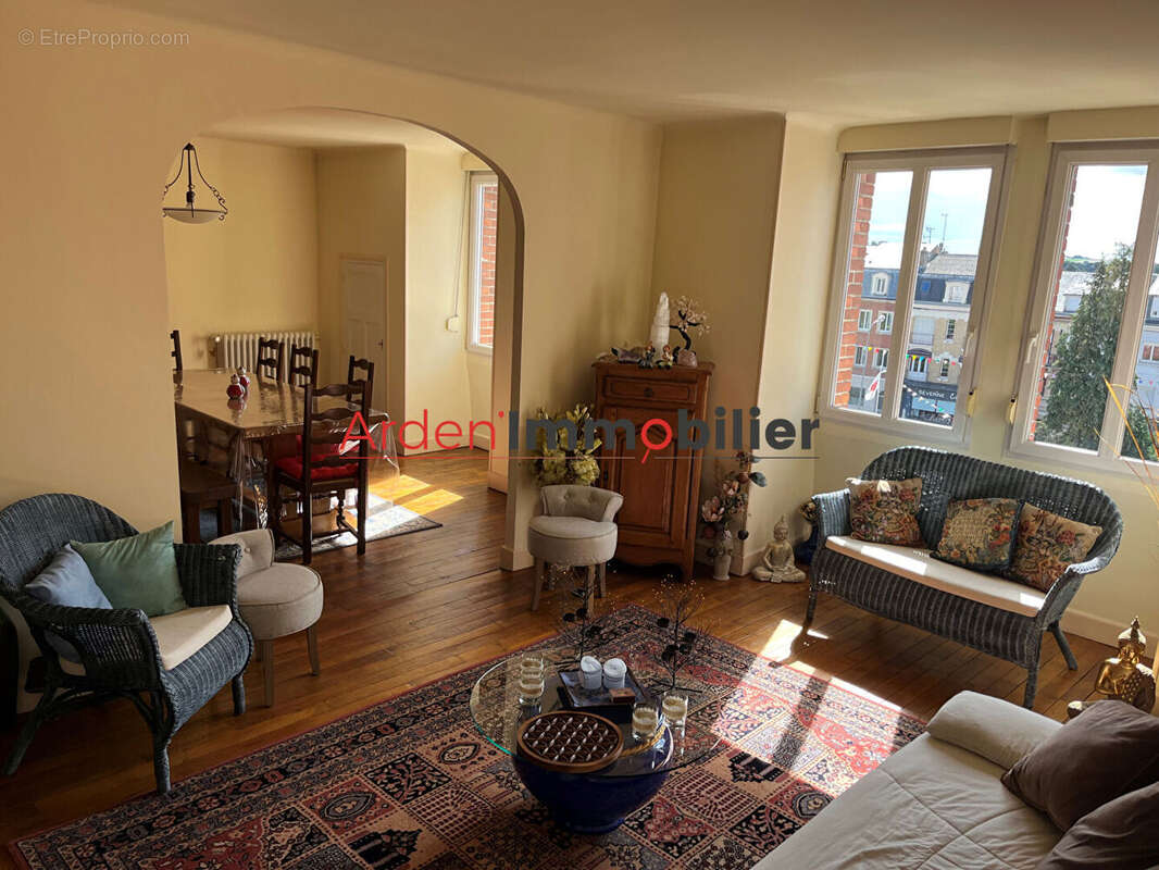 À vendre : Appartement spacieux de 5 pièces à Rethel - photo 4