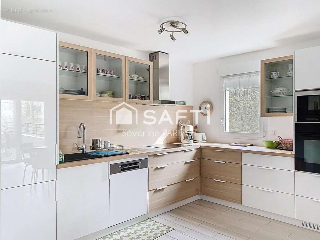 Photo 4 - Appartement à LE PLESSIS-TREVISE