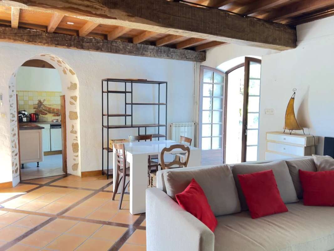 Maison de village en pierre avec jardin et garage proche de Montolieu - photo 11