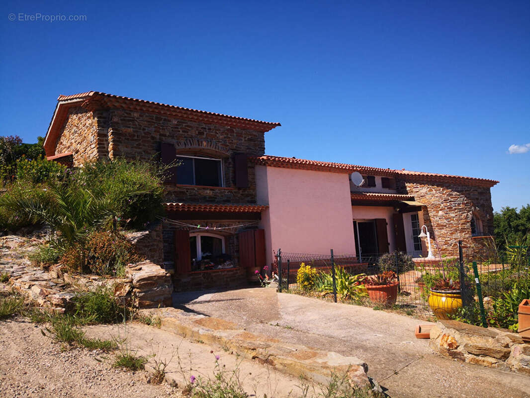 Maison à LA LONDE-LES-MAURES