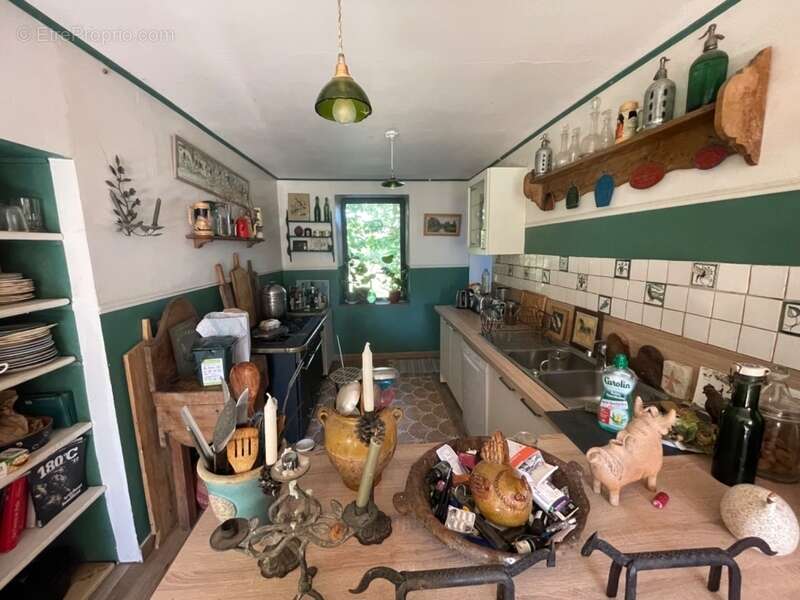 Maison à SAINTE-FEYRE