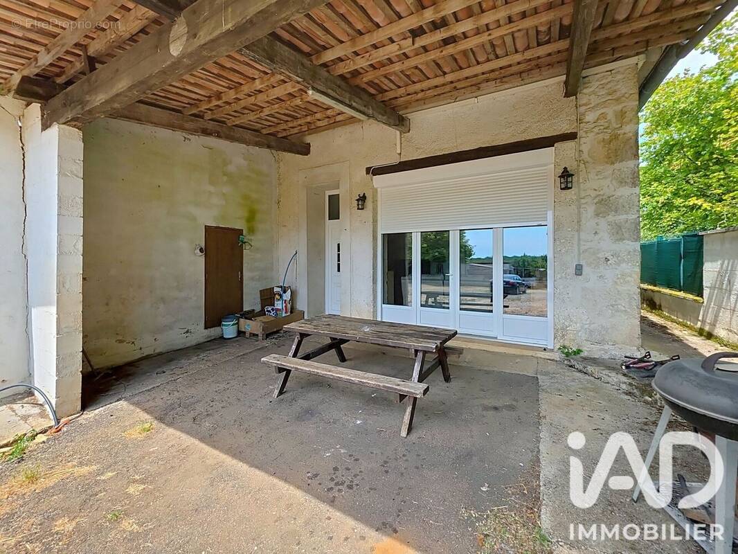 Photo 1 - Maison à FEUILLADE