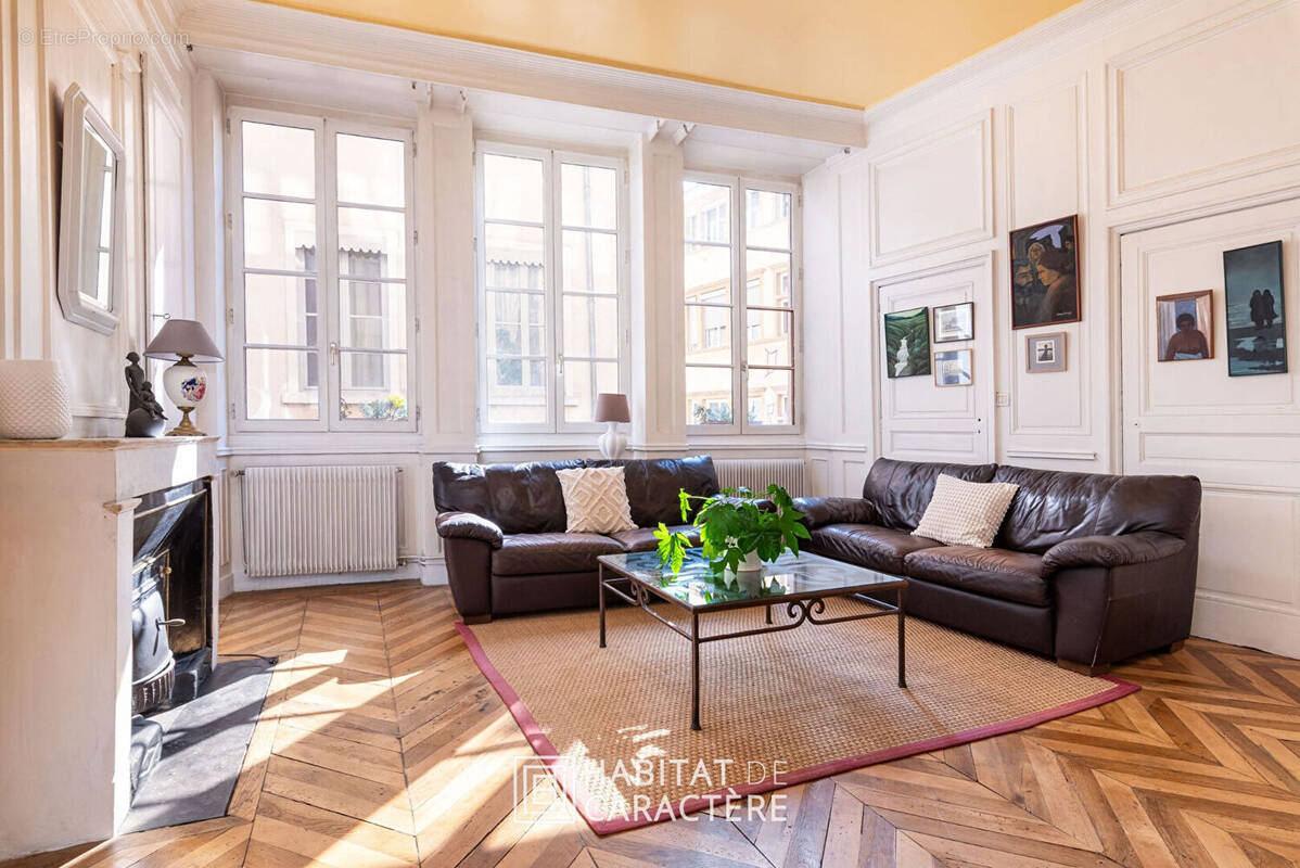 Appartement à LYON-1E