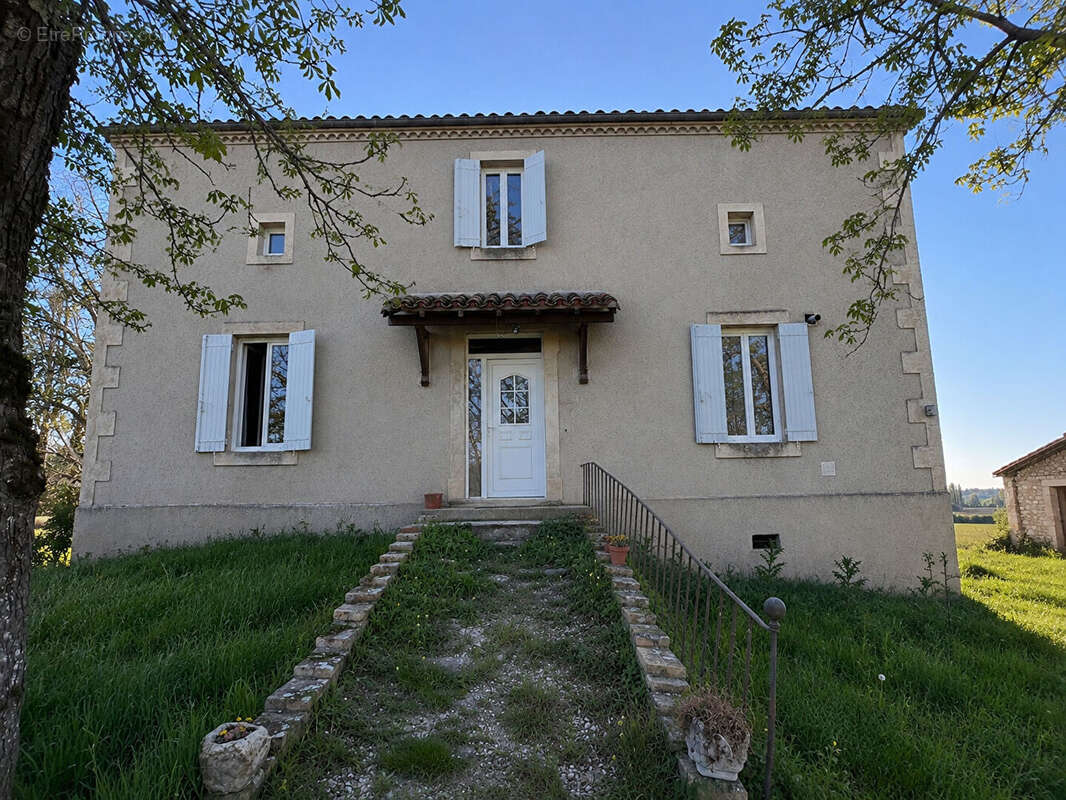 Maison à MONFLANQUIN