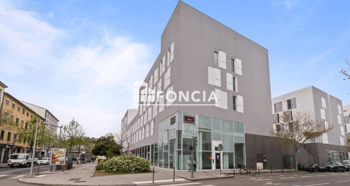Appartement à LYON-9E