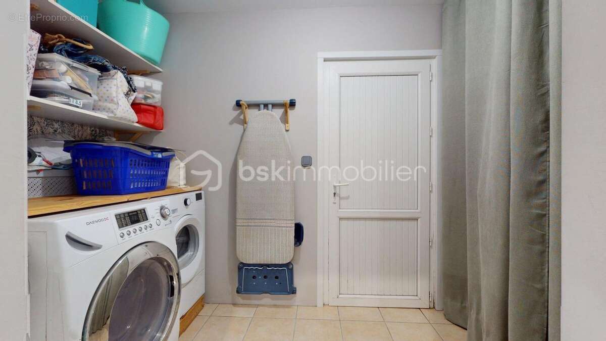 Maison à PONT-L'ABBE-D'ARNOULT