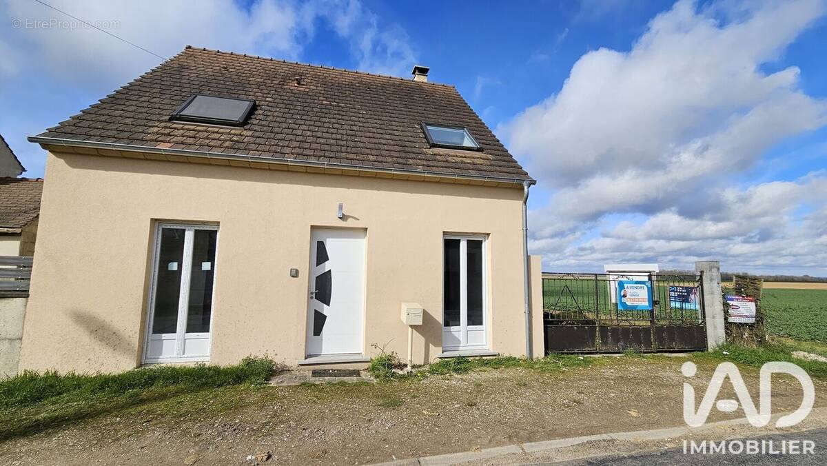 Photo 1 - Maison à LA FERTE-SOUS-JOUARRE