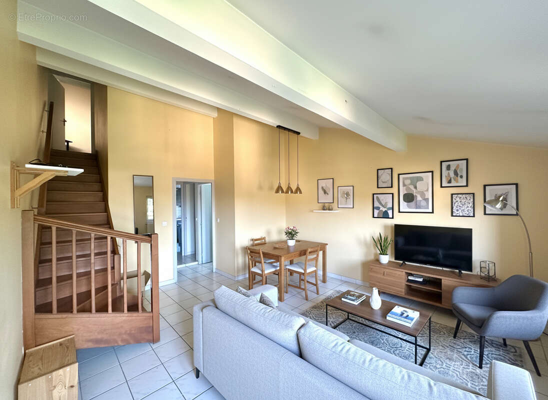 Appartement à LYON-5E