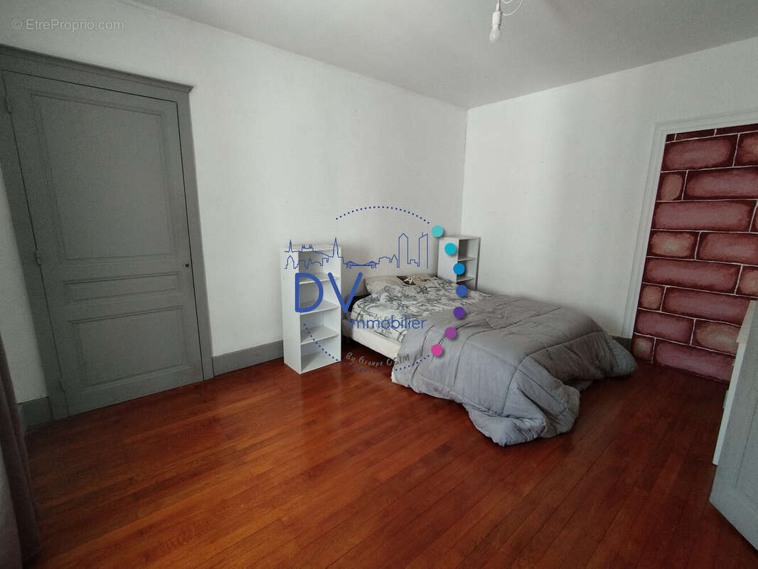 Maison à CHAUFFAILLES