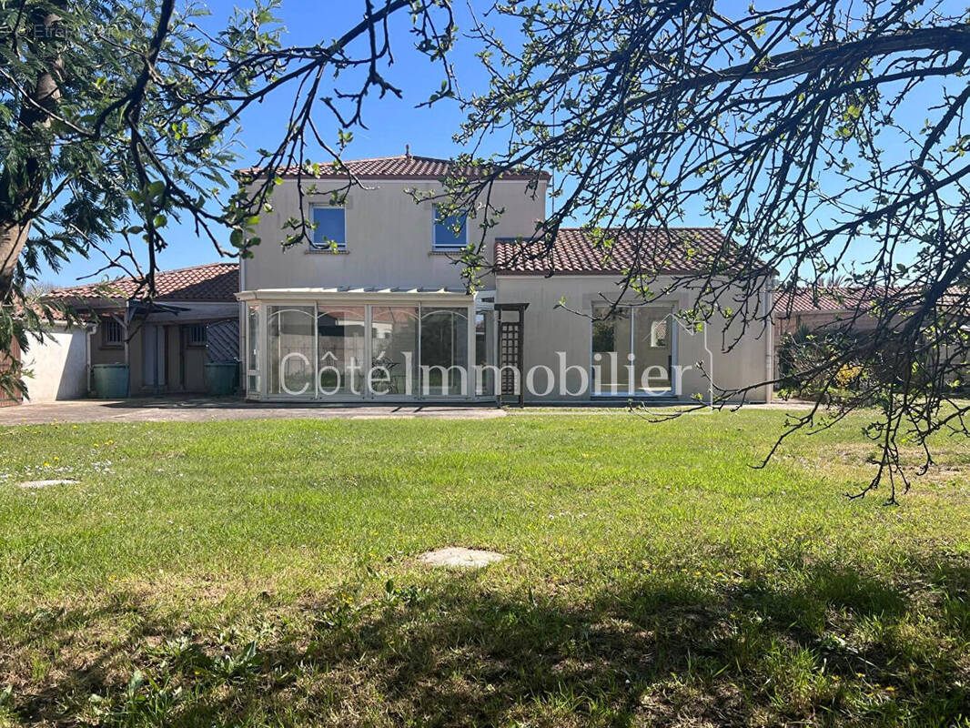 Maison à SAINT-MICHEL-CHEF-CHEF