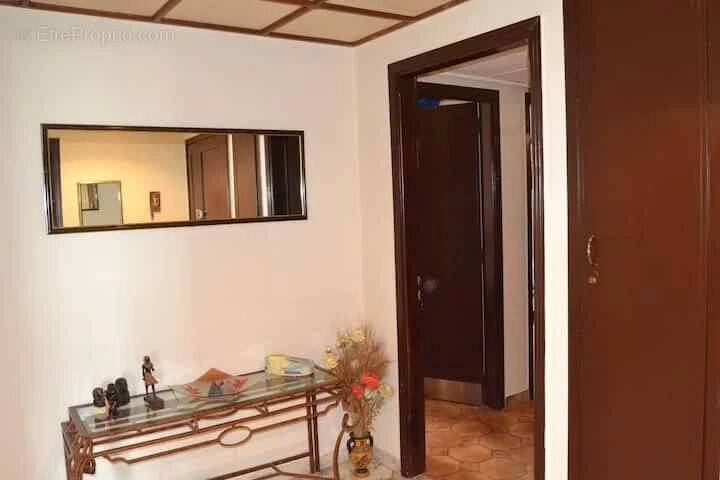 Appartement à SIX-FOURS-LES-PLAGES