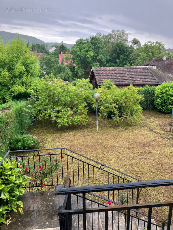 Appartement à ORNANS