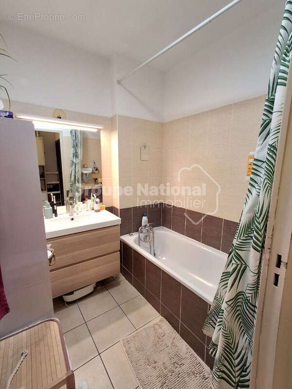 Appartement à LE PONTET