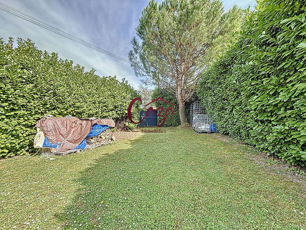 Maison à SAINT-QUENTIN-DE-BARON