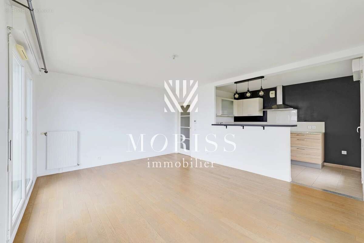 Appartement à GENNEVILLIERS