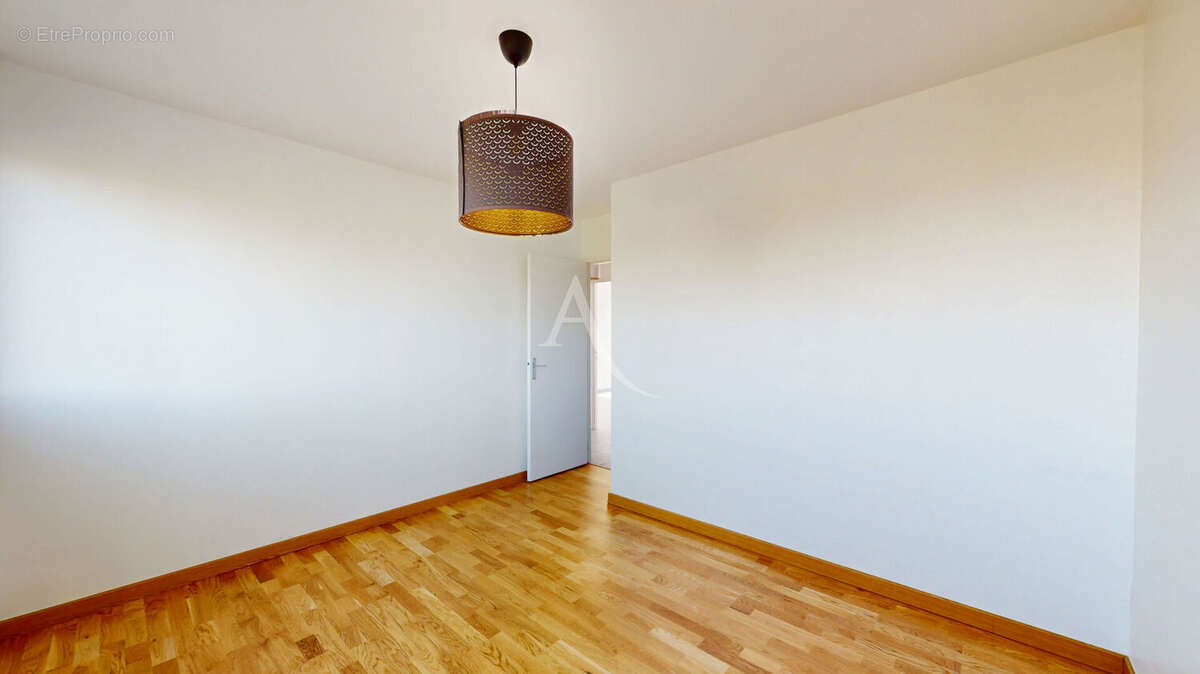 Appartement à VILLEMOMBLE