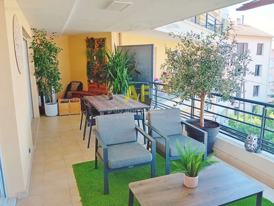 Saint raphael centre ville tout a pied - photo 9