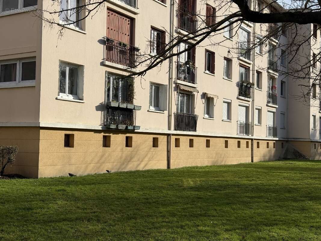 Appartement à CHAMPIGNY-SUR-MARNE